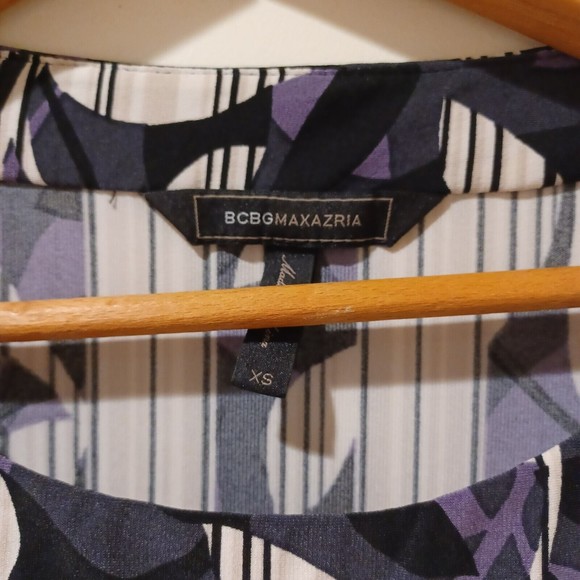 BCBG MAXAZRIA "Calico" Jersey Shift Floral Dress 3/4 Sleeve Black Combo XS - Picture 4 of 7